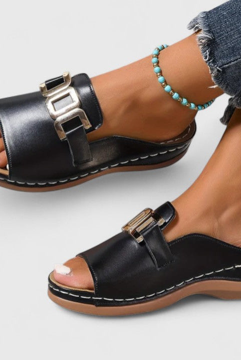 Nisha | Sophisticated Sandals