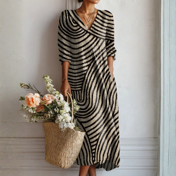 Lupe | Timeless Vintage Dress