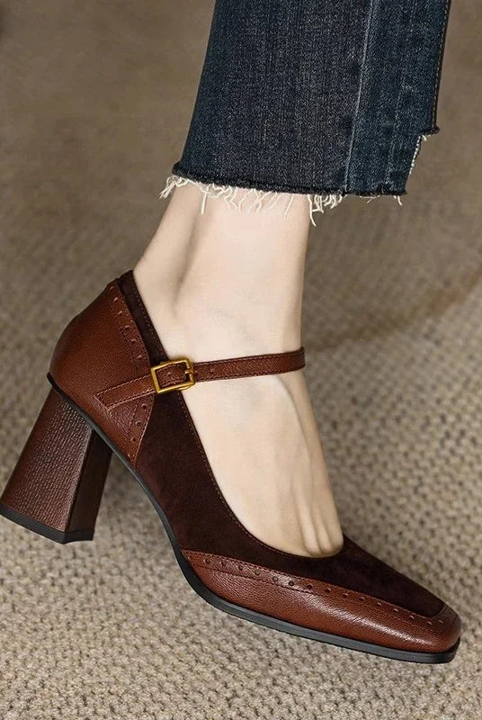 Loren | Classic Pumps