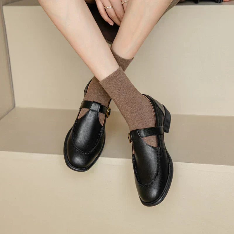 Celina | Retro Shoes