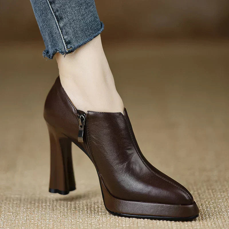 Svetlana | Stylish Pumps