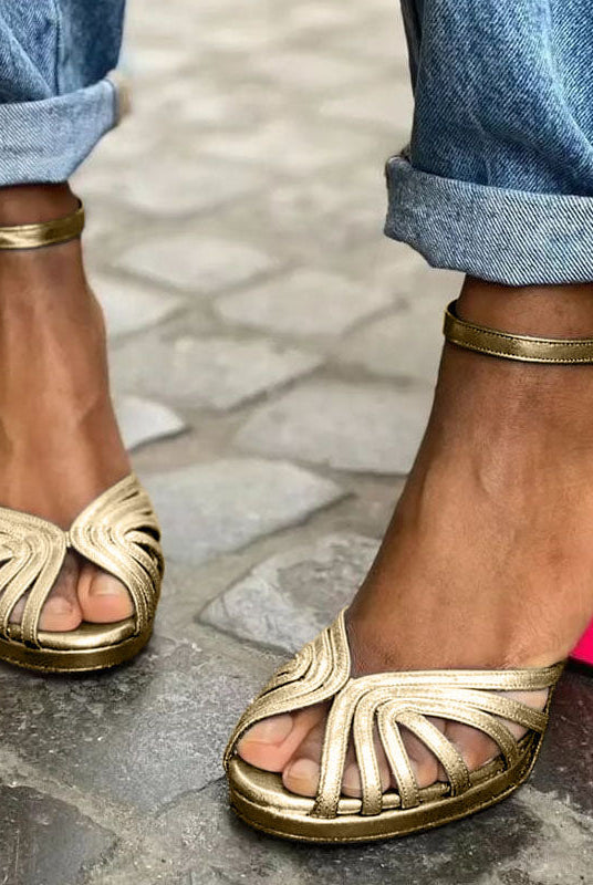 Ciara | Classic Heels