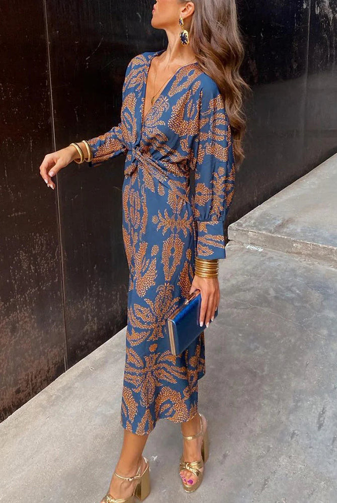 Jenifer | Elegant Dress with Long Sleeves and Floral Print