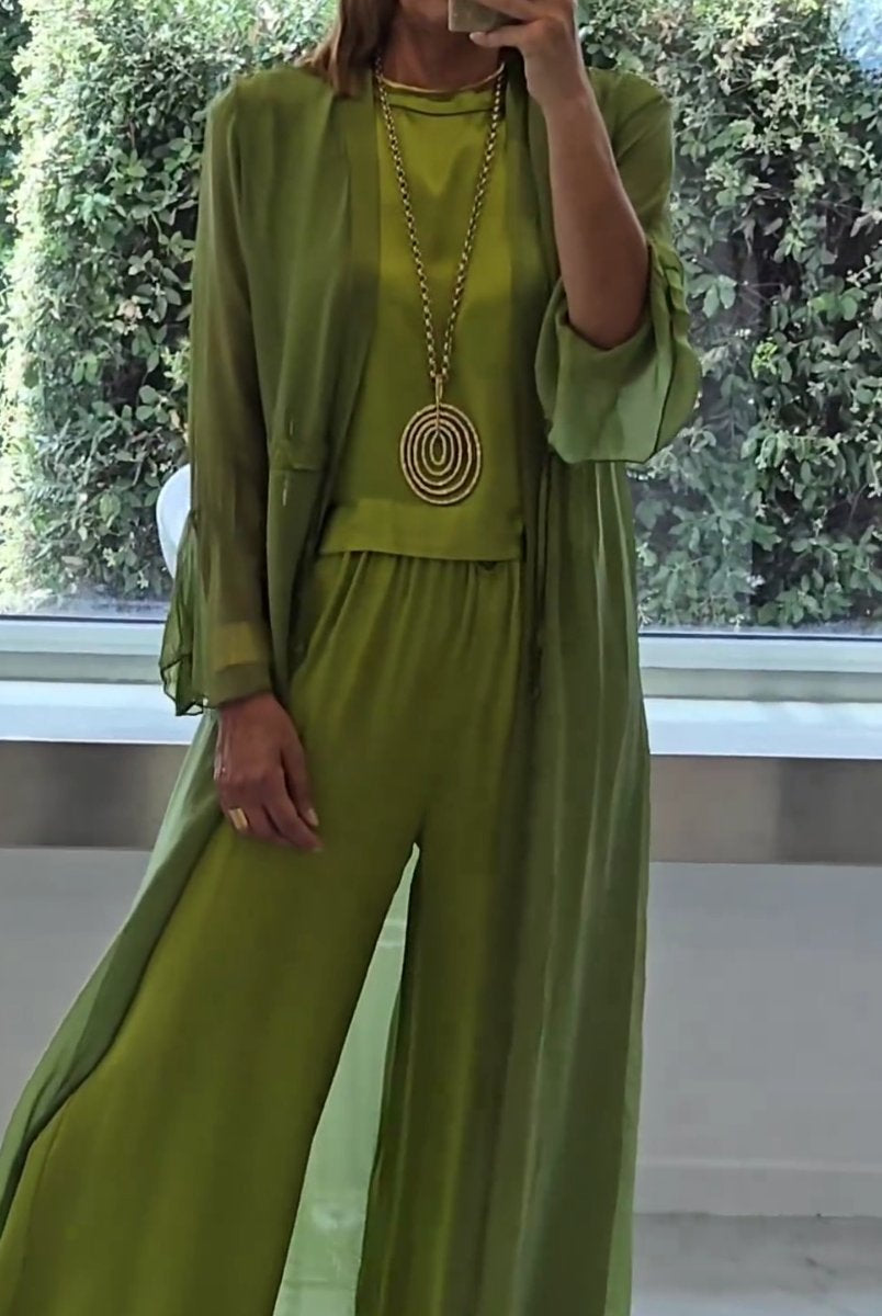 Amparo | Elegant Comfortable Set