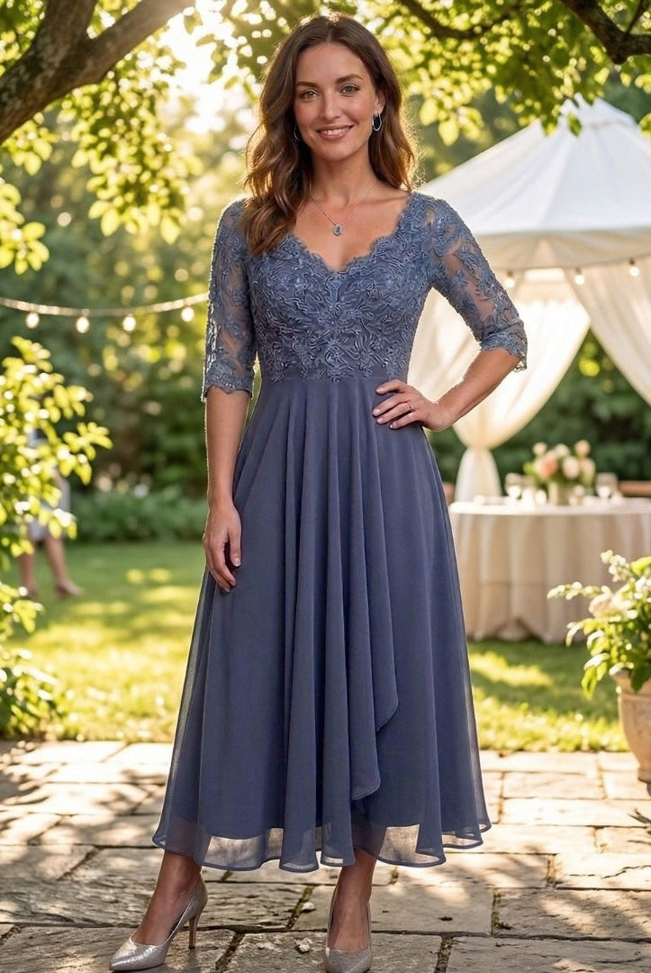 Lidia | Elegant Lace Midi Dress