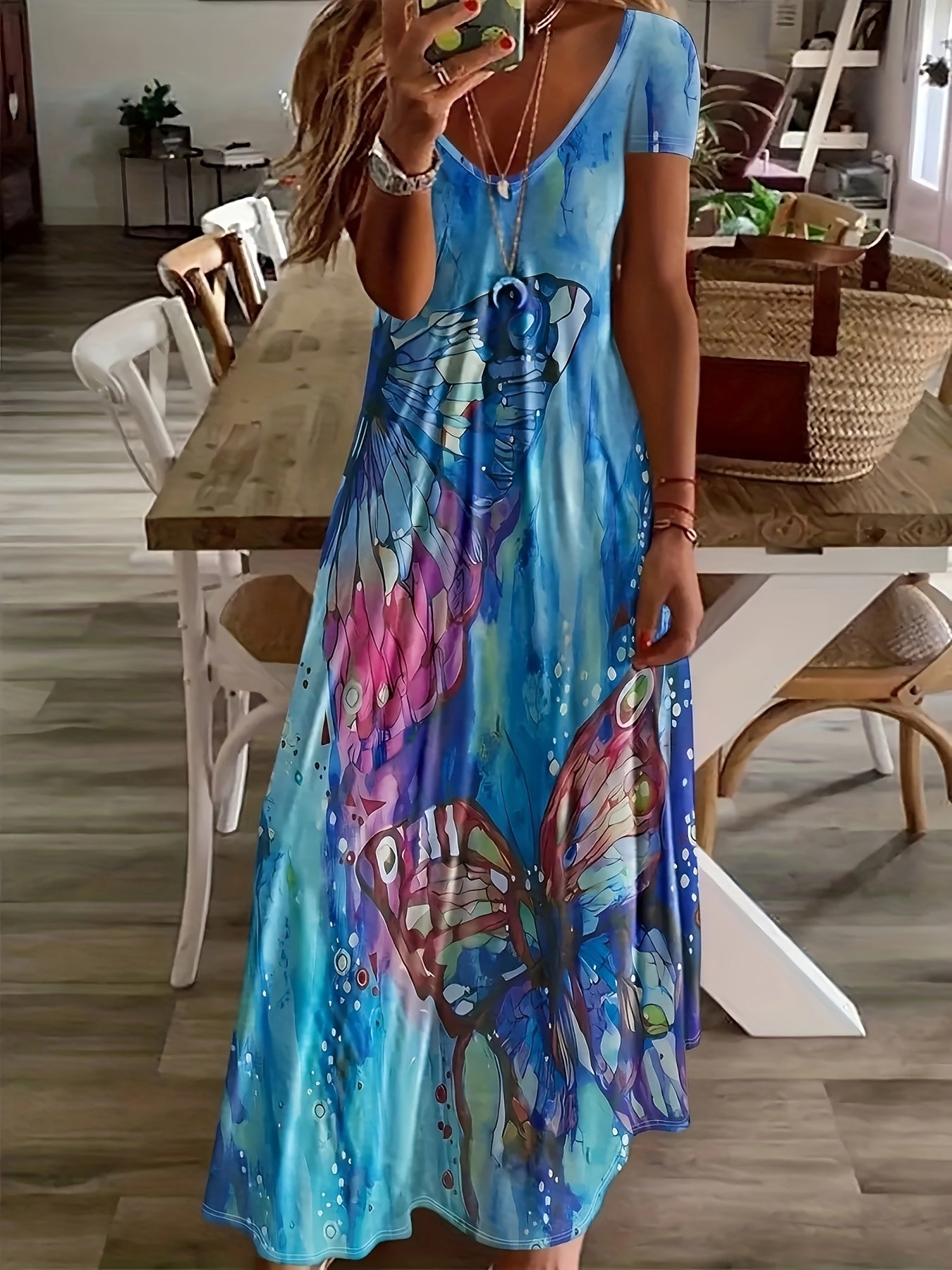 Santa | Artistic Tummy-Flattering Dress