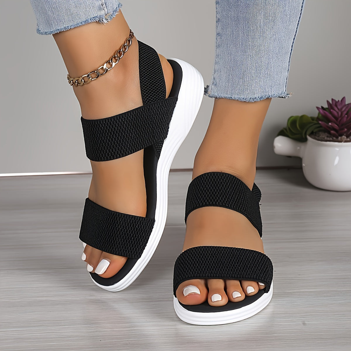 Christine | Lightweight Sandals