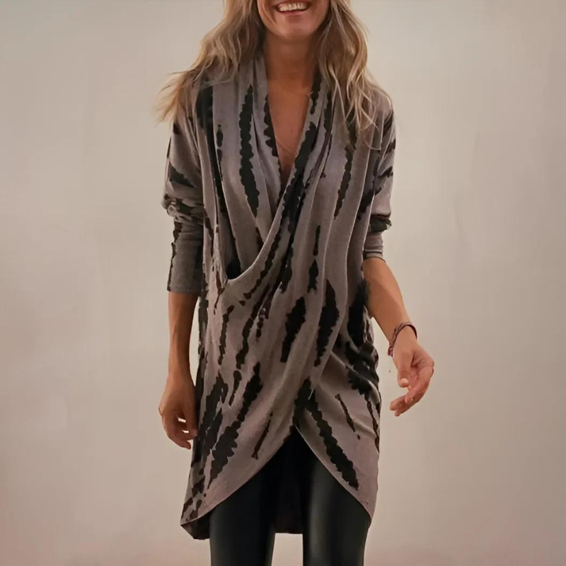 Stefanie | Luxurious V-Neck Tunic with Loose Fit