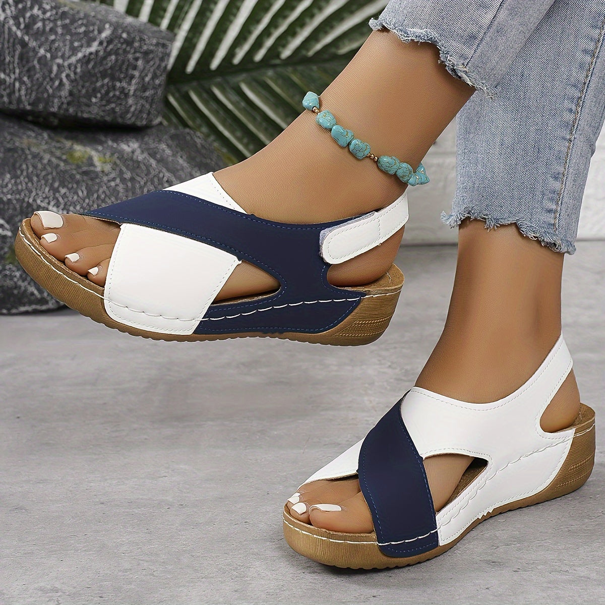 Vicki | Orthopedic Sandal