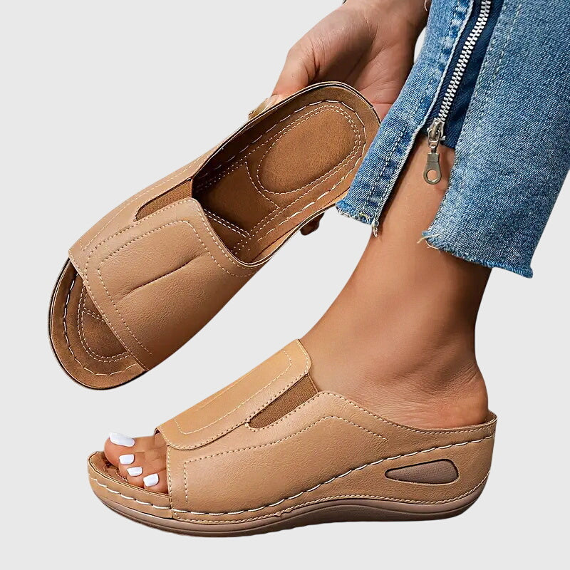 Nicky | Orthopedic Sandals