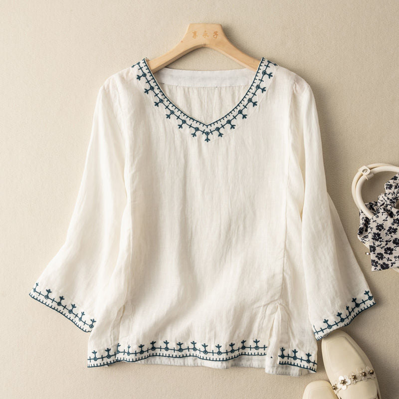 Erica | Pattern V-Neck Blouse