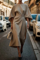 Arely | Elegant Lantern Sleeve Dress