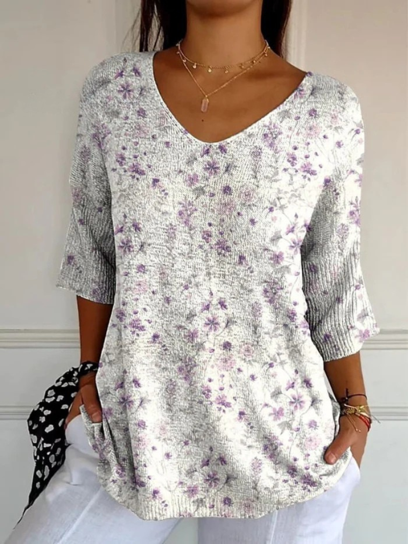 Ebony | Vintage Floral Art Casual Pullover Knit