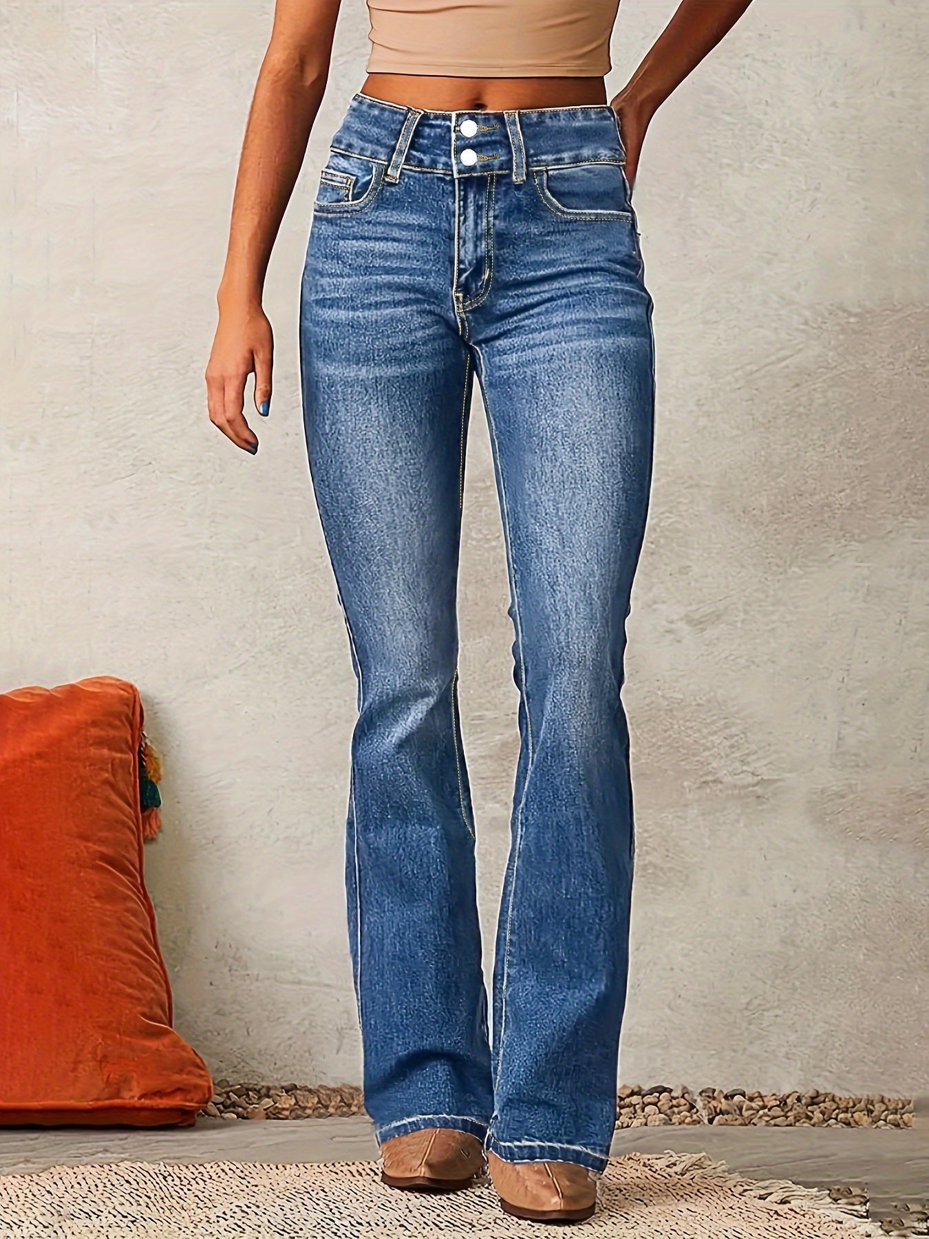 Kiki | Everyday High-Waisted Flares