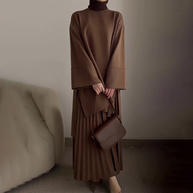 Lorraine | Elegant Two-Piece Women's Set with Pleats